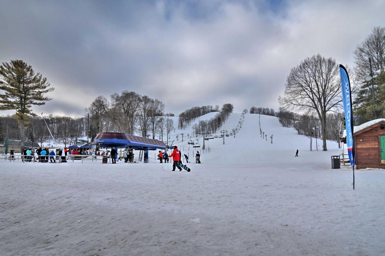 Ski-Inandski-Out Getaway At Boyne Mountain Resort Boyne Falls Ngoại thất bức ảnh